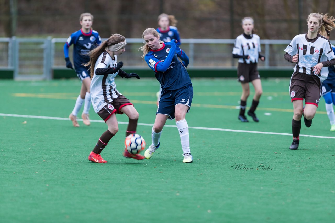 Bild 173 - wBJ VfL Pinneberg - St. Pauli : Ergebnis: 7:0 (Abbruch)